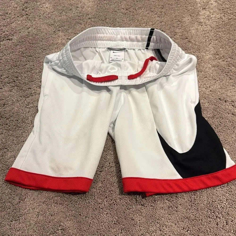 Youth Nike Dri-Fit shorts! White size medium great condition